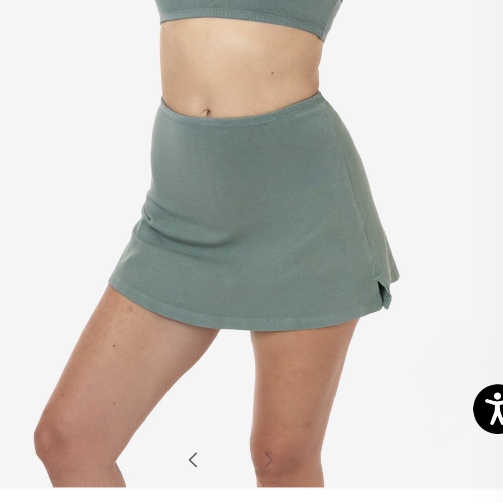 Skort